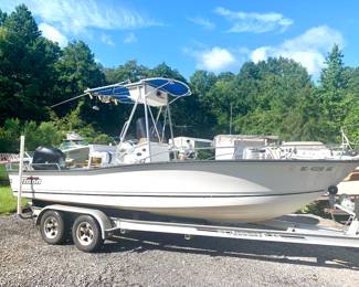 1999 TRITON CENTER CONSOLE.
1999 MERCURY 200 HP MOTOR & TRAILER. PRICE TBD