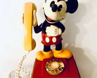 VINTAGE MICKEY MOUSE ROTARY PHONE