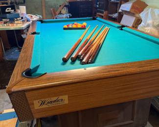 Windsor by Brunswick 1970’s pool table