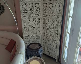 Pedestals and Screen
