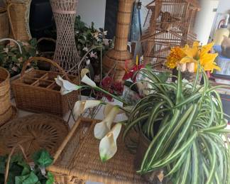 Wicker items