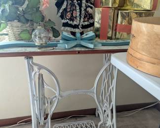 Household Items, Crafts and Decor