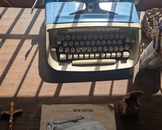 Office Supplies, Books and Decor