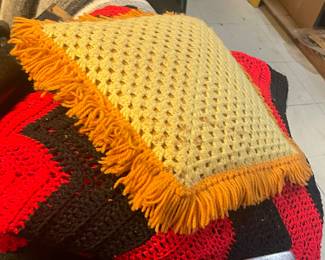 Vintage Pillow & Afgan