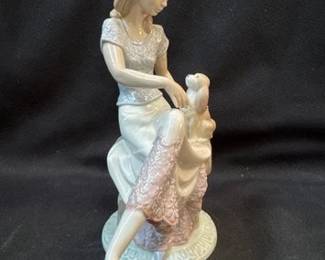 2504  Lladro Picture Perfect 