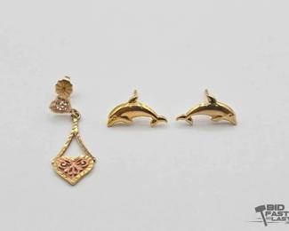 756  14k Gold Dolphin Earrings  Single Heart Dangle Earring, 2g 