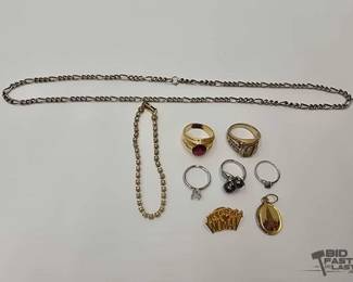 1036  Costume Jewelry 