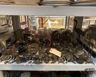 3054  Brass Decorations and Figurines 