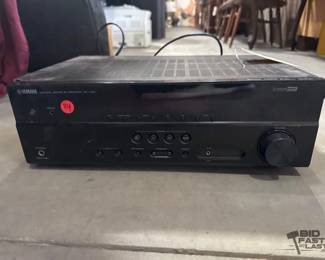 7058  Yamaha Natural Sound AV Receiver 