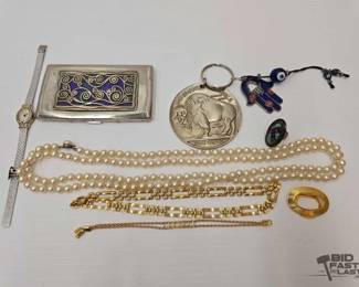 1014  Costume Jewelry 