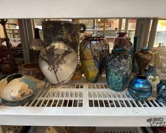 3072  Unique Vases 