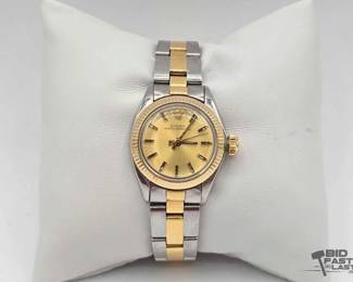 1110  AUTHENTIC Rolex Oyster Perpetual Two Toned Watch 