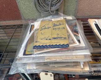 2242  Vintage Menus 