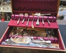 2002  Wm Rogers Overlaid Silverplate Flatware 