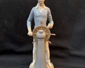 2500  Lladro Yachtsman 