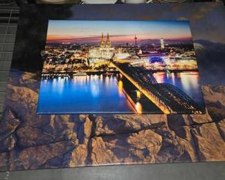 5518  2 Canvas Prints 