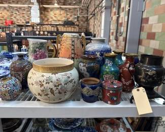 3268  Decorative Artistic Vases 