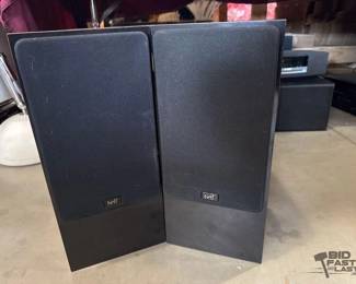 7054  2 NHT Speakers 