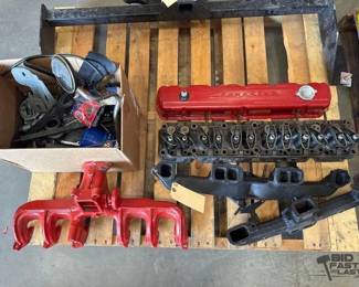 6360  Six Cylinder Head, Exhaust Manifolds, Chevrolet Inline 6 Valve Cover, Carburetors 