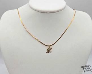 752  14k Gold Chain with H Pendant, 2.5g 