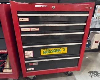 6304  Craftsman Rolling Tool Box 
