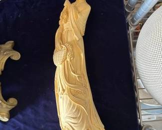 3168  Bone Carved Geisha 