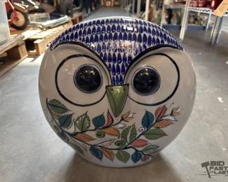 3126  Artist Signed Erandi Mexico Ceramic Owl 