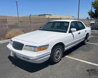 200  1997 Mercury Grand Marquis 