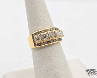 662  18k Gold and Diamond Ring, 6.8g 