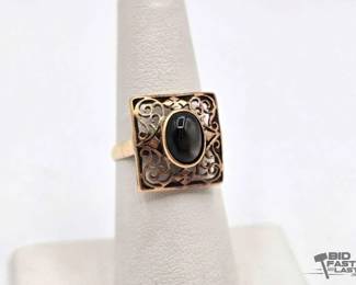 730  14k Gold Black Star Sapphire Ring, 4.2g 