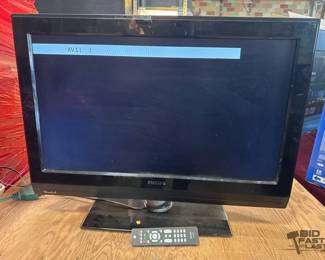 7000  32 Philips TV 