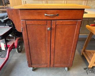 4040  Rolling Cabinet and TV Dinner Tables 