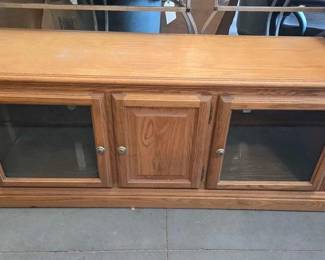 4050  8 Piece Bedroom Set 