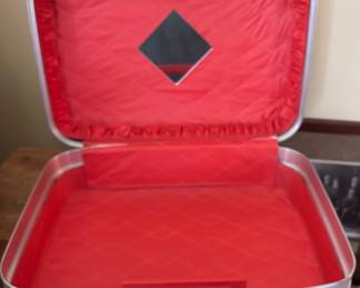 Perfect as a makeup trunk 