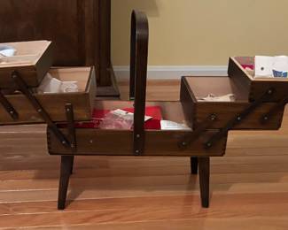 Vintage accordion-style/cantilever sewing box
