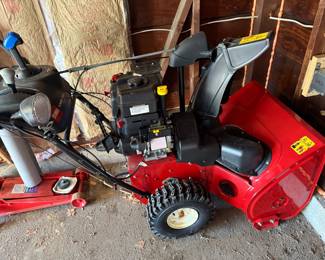Brand new Toro snowblower