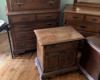 *woW! 4 piece bedroom furniture $297 all !