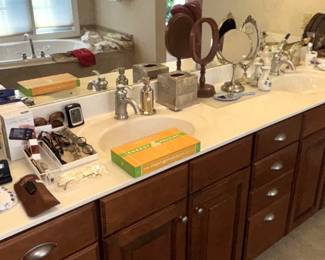 Lots of toiletry items.