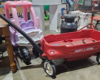 RADIO FLYER WAGON