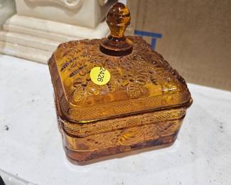 BROWN GLASS CANDY DISH WITH LID