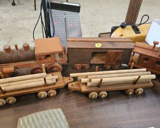 WOODEN TRAIN