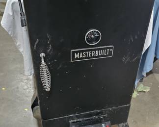 MASTERBUILT SMOKER