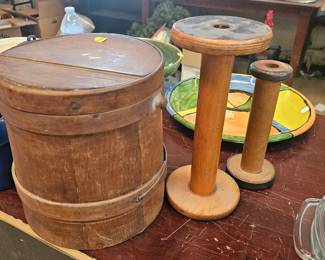WOODEN SPOOLS