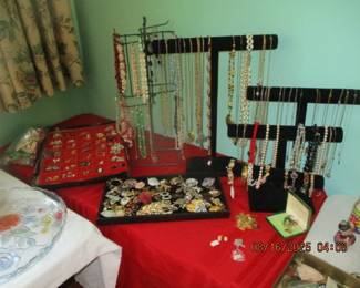 Costume and fashion jewelry