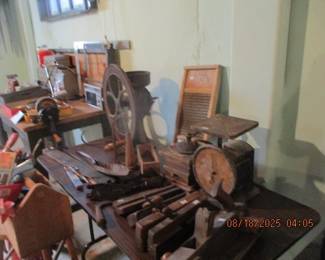 Old mill grinder, scale, coffee grinder, washboard and other primitives