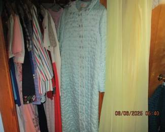 Lots of nightgowns including a vintage peignoir set
