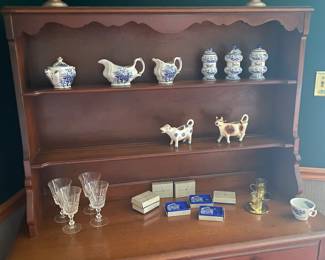 Fill Up Farmhouse Hutch!!