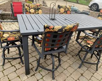 Counter Height Aluminum Table with 6 Swivel Arm Chairs Foot Rest with Cushions 