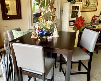 4 top table and chairs