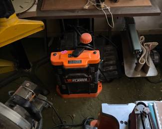 Wood planer